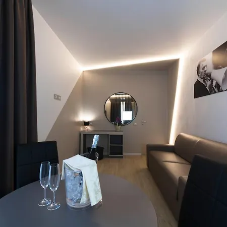 ラ グラディスカ ホテル リミニ