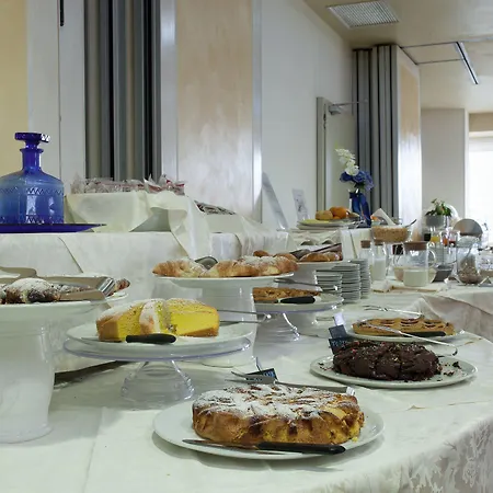 ラ グラディスカ 4*