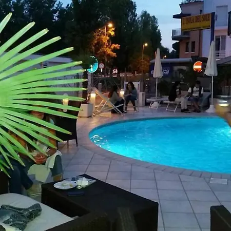 ラ グラディスカ ホテル 4*