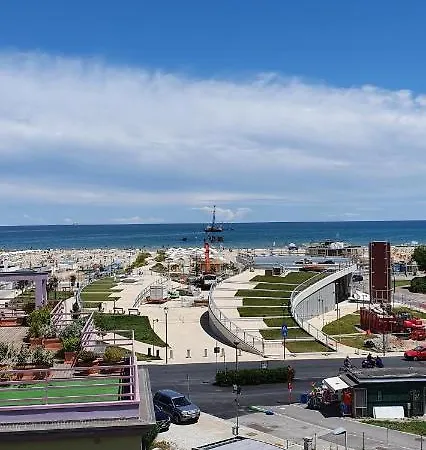 ホテル ラ グラディスカ 4*